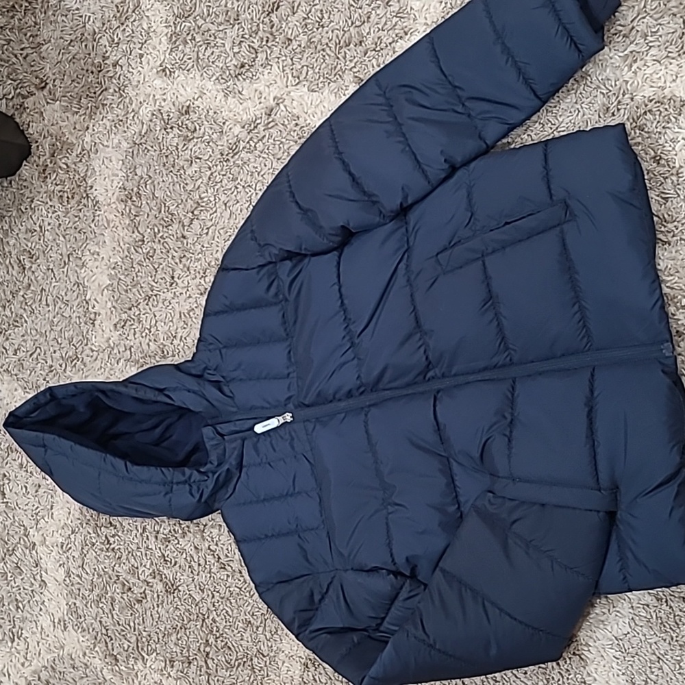 NEW!! Puffer coat size 10-12
